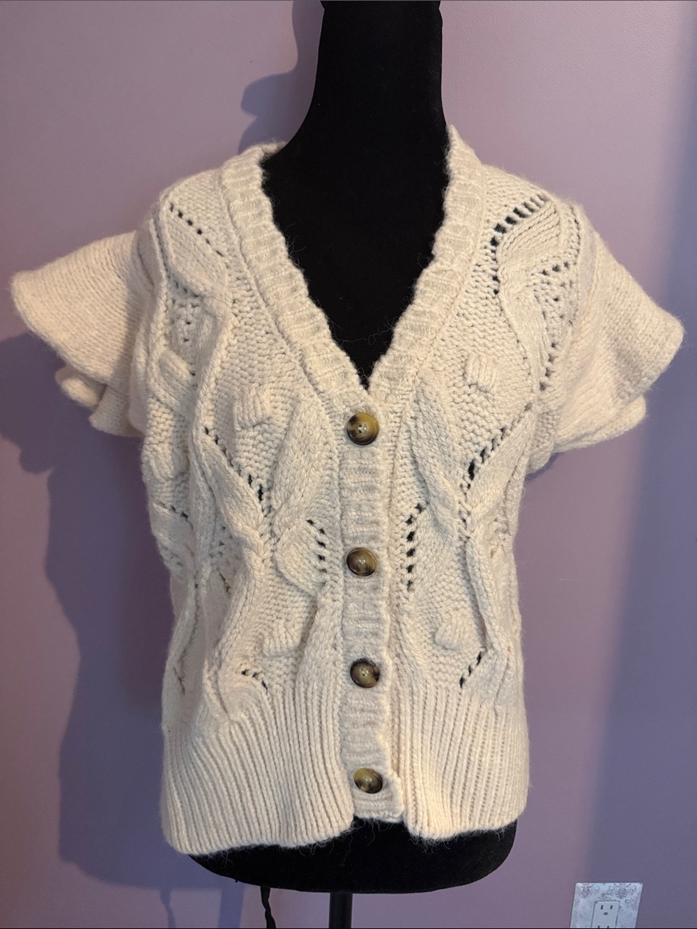 Zara Cream Cable-Knit Short Sleeve Button Cardigan Size Small